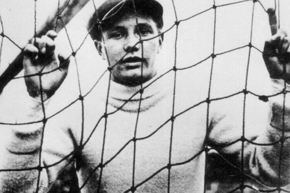 Reprezentativni goman UBIO DRUGA! MIZERNU ZATVORSKU KAZNU DOČEKAO SA OSMEHOM! Sećanje na tragediju na Savi!