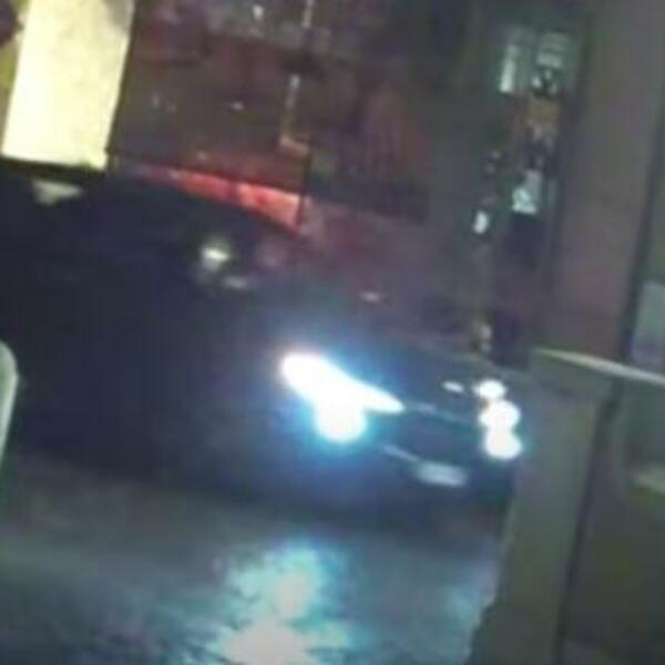 MASERATIJEM SE SPUŠTAO NIZ ČUVENE RIMSKE STEPENICE: Uhapšen kada je pokušao da vrati SKUPOCENI automobil! (VIDEO)