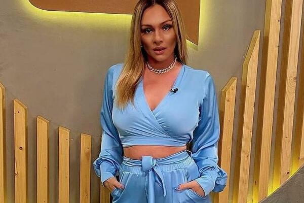 "TO RADIM OD LUNINE ČETVRTE GODINE" Anabela Atijas OTKRILA detalje iz porodice koje niste znali FOTO