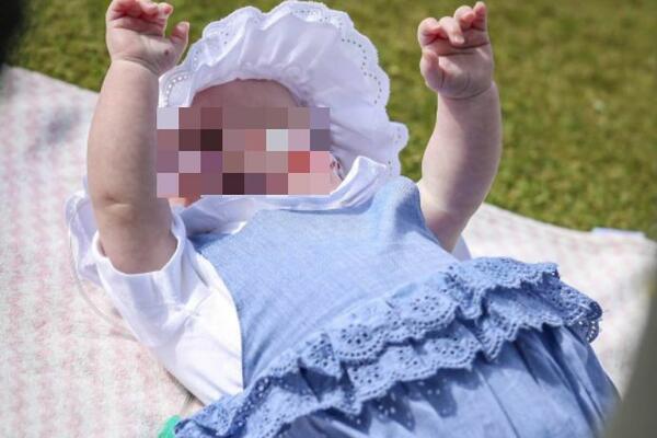 PAR DOBIO ĆERKU POMOĆU VEŠTAČKE OPLODNJE, A ONDA SU OTKRILI UZNEMIRUJUĆU ISTINU: Više ništa neće biti isto!