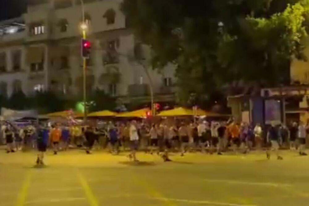 UŽASNE SCENE PRED FINALE LE! Krvavi neredi na ulicama Sevilje, NEVIĐEN haos! (VIDEO)