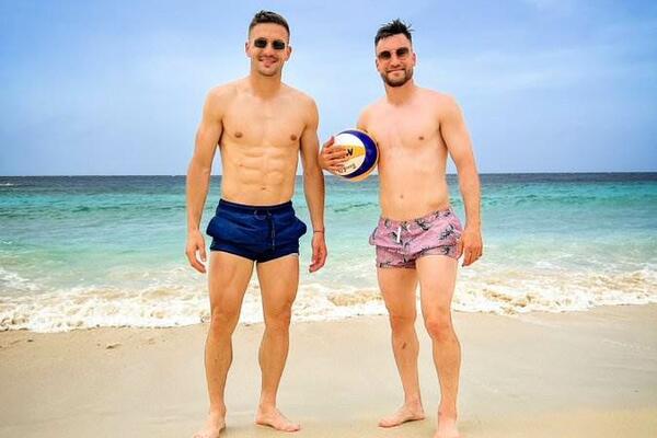 DOBRO BRE DUŠANE, DA LI SI TI REALAN? Ovom čoveku nije ravan APOLON, boli koliko dobro IZGLEDA! (FOTO)