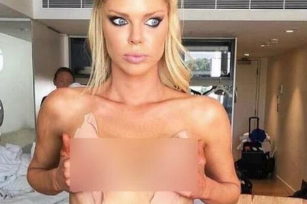 SESTRE ZARADILE MILIONE POKAZIVANJEM GOLIH GRUDI, PRIZOR JE ZA ŠOK: Uhvatile ih oberučke (VIDEO)