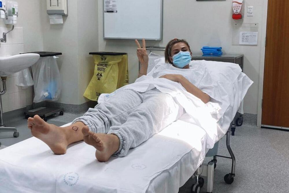 "OVO JE NAJOPASNIJI OBLIK..." Manekenka HITNO OPERISANA, pojavilo joj se OVO NA TELU (FOTO)