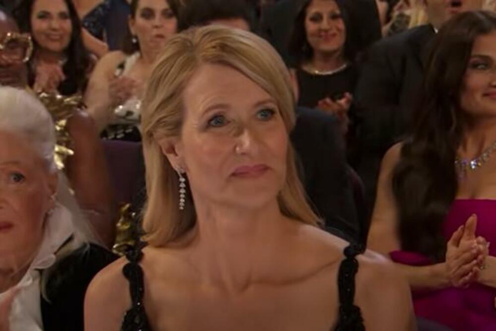 NJEN ŽIVOT NE BI MOGAO SVAKO DA "PREŽIVI": Velika TRAGEDIJA i teška vest koju je SAZNALA iz NOVINA!