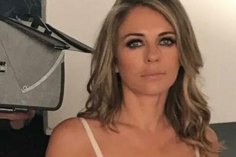 POZNATA GLUMICA (56) PODELILA GOLIŠAVU FOTOGRAFIJU, PA ZBUNILA FANOVE: ''Ovo je PRE operacije grudi'' (FOTO)