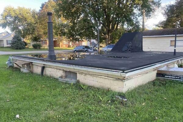 "POSTOJI MNOGO MOGUĆNOSTI": Zbog "KUĆE U PODRUMU" gore mreže, ljudi ne veruju u šta GLEDAJU - ŠOK OGLAS! (FOTO)