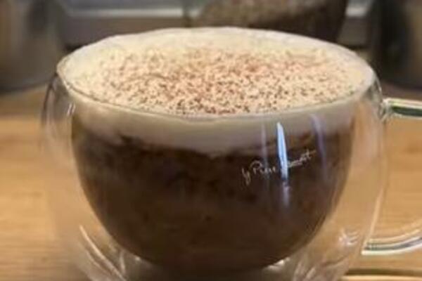 OVAKO ITALIJANI PRAVE TIRAMISU U ČAŠI: Gotov je za 3 minuta, a ni najveću GURMANI mu ne odoljevaju