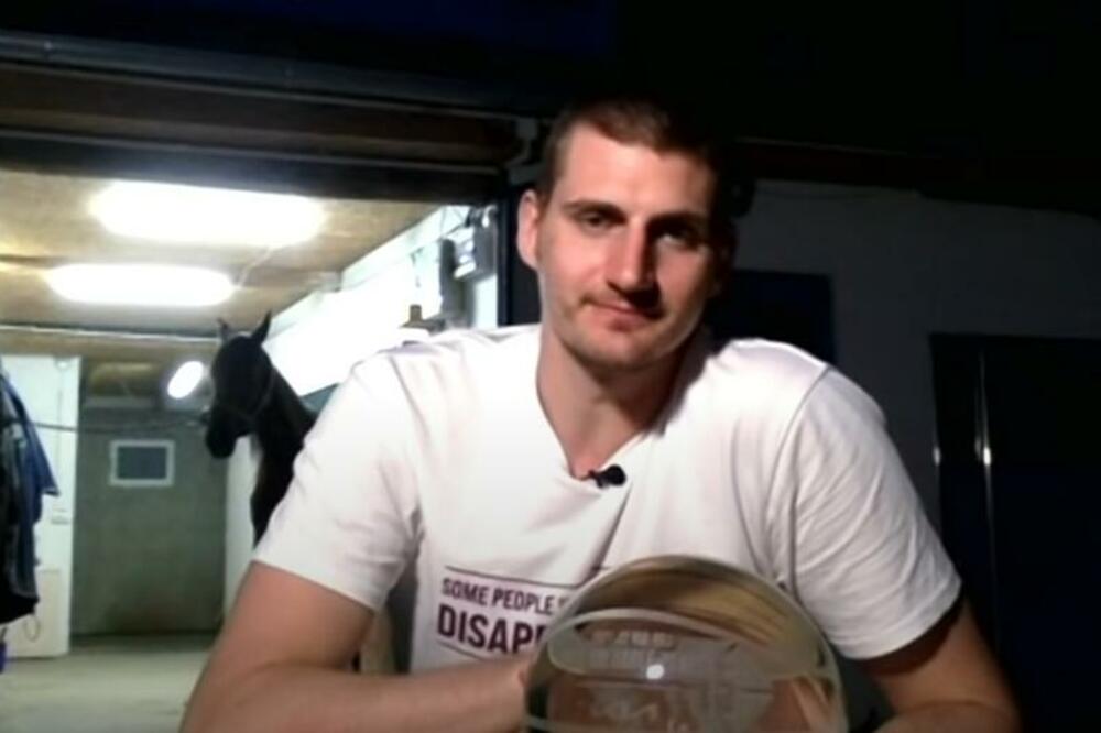 NIKAD VIĐENA FOTOGRAFIJA NIKOLE JOKIĆA! Ako ovo nije SUDBINA, onda šta je? (FOTO)