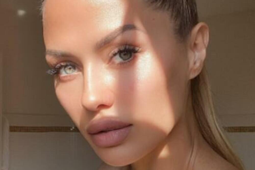 OVA RUSKINJA JE SNIMALA SA ZELENSKIM! Objavila ŠOK VIDEO, tu je i PUTIN (VIDEO)