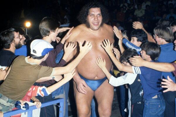 Umro pred sahranu oca! Tragična priča o "ČUDU PRIRODE": UŠAO U GINISOVU KNJIGU! 156 limenki piva popio za veče?!