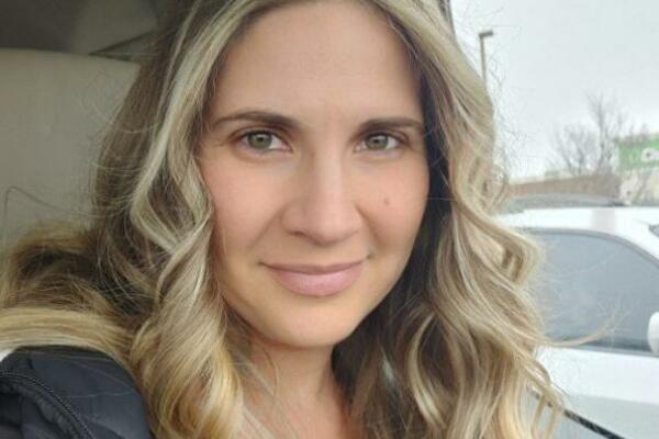 ŠOK SCENA U KOLIMA: Majka se RAŠIRILA nasred puta, a onda joj se DESILO (FOTO)