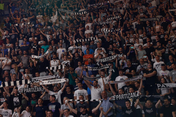 GROBARI POSTAVILI NOVI REKORD: Partizan prodao 11.000 sezonskih, tim povodom je spremno jedno iznenađenje!