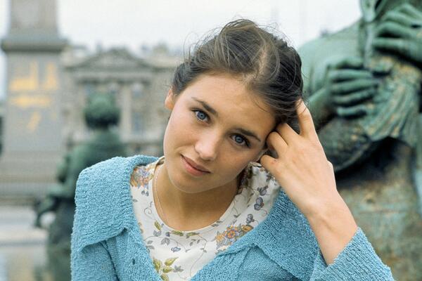 OD NEPRIKOSNOVENE LEPOTICE DO PRAVE RUGOBE: Dokle ide granica PLASTIČNIH zahvata i šta je ovo uradila sebi?