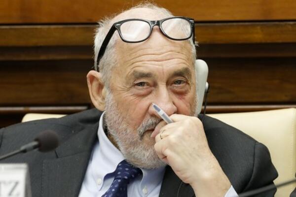 "VEĆIM KAMATAMA NEĆETE REŠITI PROBLEM": Banke ih dižu zbog INFLACIJE, a nobelovac UPOZORAVA!