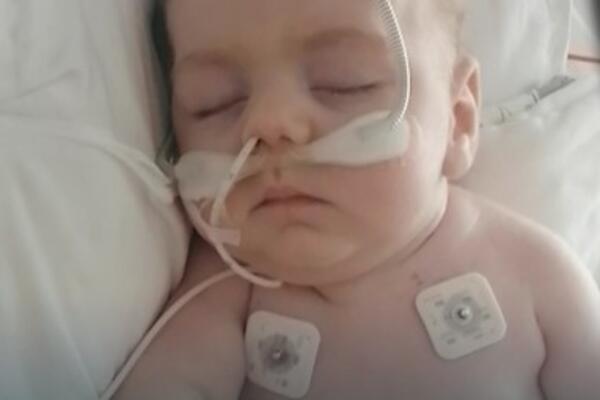 MALI TODOR NE MOŽE DA KRENE KUĆI DOK BOLNICI NE PLATI DUG: "Ako treba, idemo i na kraj sveta za njega"