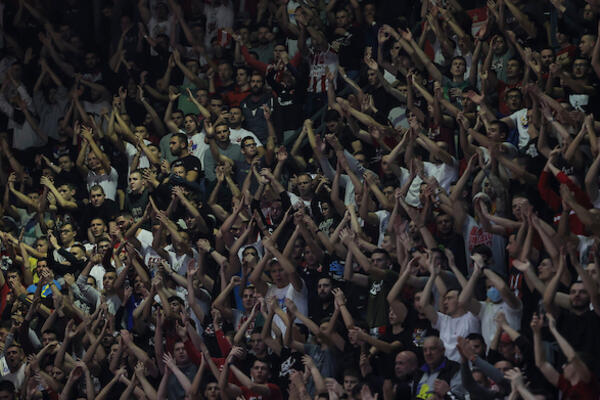 OGROMNO POJAČANJE! Oduševljena što joj je Crvena zvezda nova sportska familija! (FOTO)