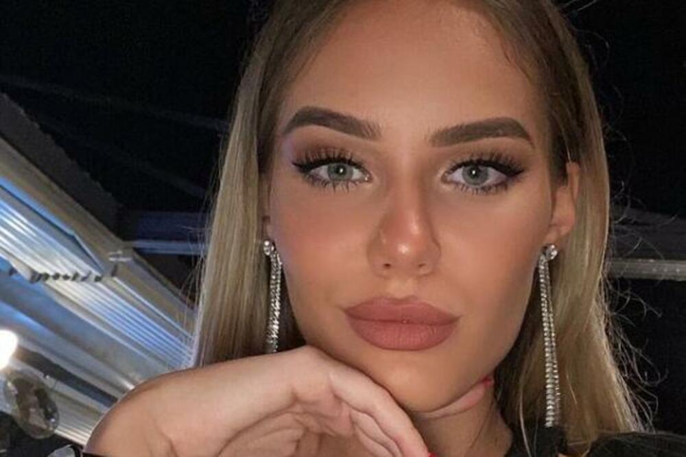 OVA SRPKINJA JE ZAVELA SVETSKU ZVEZDU: Mlađa je od njega skoro DECENIJU, i još uvek STUDIRA! (FOTO)