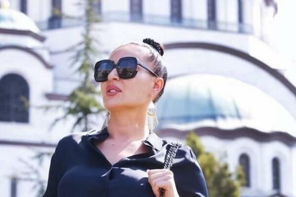 OVDE JE CECA ŽIVELA PRE UDAJE ZA ARKANA: Komšije je pamte, NIJE PLAĆALA KIRIJU, evo sa kim je delila stan!