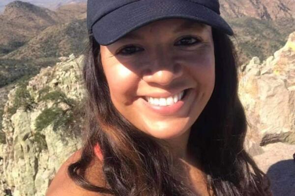 OVO JE IZREŠETANA UČITELJICA: Ubica joj presudio dok je štitila decu, stradala zajedno sa 19 mališana (FOTO/VIDEO)