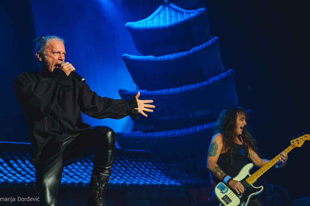 IRON MAIDEN – MUZIČKO-SCENSKI SPEKTAKL U PREPUNOJ ARENI!