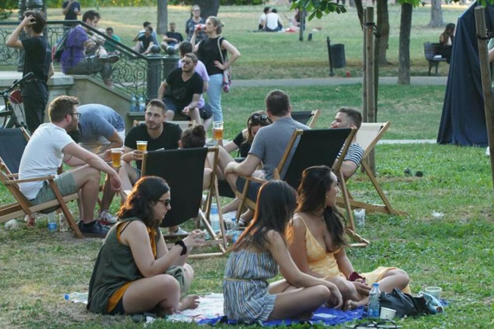 BEOGRADSKI BURGER FESTIVAL BROJI SITNO: 27. maja dođite na Kališ - čekaju vas muzika, takmičenja i sjajne nagrade