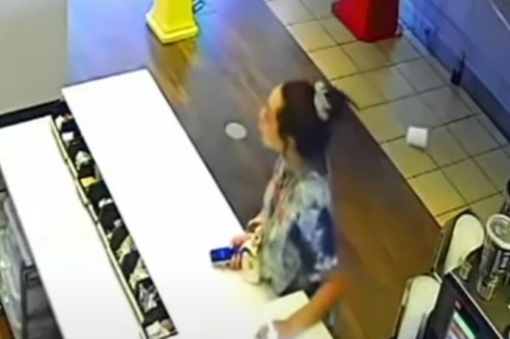 TRUDNICA NIJE MOGLA DA SAČEKA HRANU, PA DEMOLIRALA CEO RESTORAN: Kamere SVE SNIMILE, a onda uradila JOŠ GORU STVAR