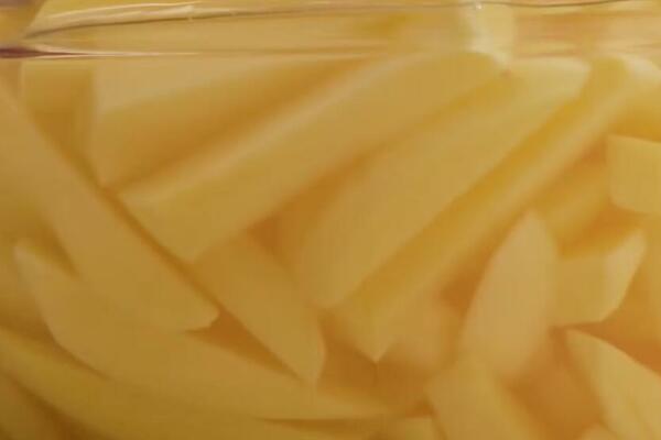 SRPKINJE POLUDELE ZA POMFRITOM KOJI NE GOJI: Ovaj RECEPT mora imati svaka naša domaćica