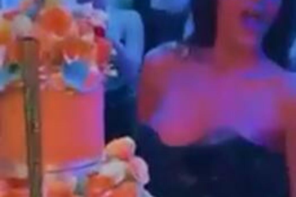 ROMANTIČNA TORTA NA TRI SPRATA! Iza zatvorenih vrata slavlja: Milica TRESLA grudima, Gudeljina majka NAJVESELIJA!