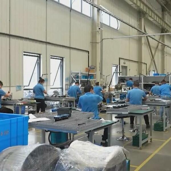 KINA UBRZANO RADI NA OBNOVI PROIZVODNJE: Peking lansira mere podrške malim firmama!