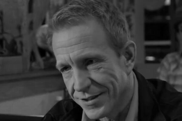 UPRAVO JE JAVLJENO: Umro POZNATI GLUMAC, TUGA!