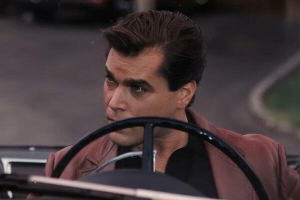 KO JE BIO POKOJNI REJ LIOTA? Vest o njegovoj SMRTI JE SVE DUBOKO POTRESLA, a ŽIVEO GA JE KAO U FILMU!