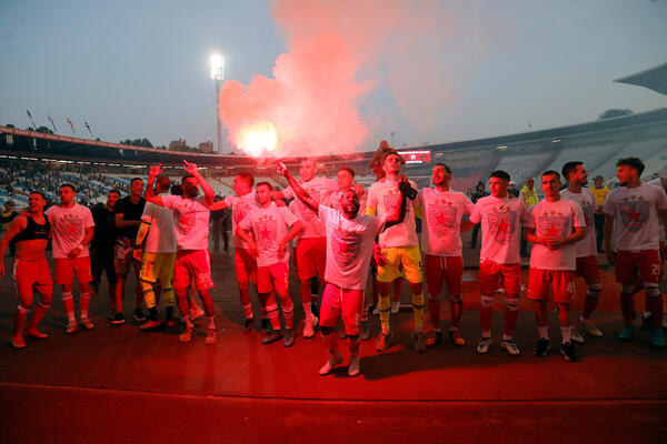 ZVEZDA RADI PUNOM PAROM: Zbogom za triling stranaca, spremljeno minimum 4 MILIONA EVRA za nova pojačanja