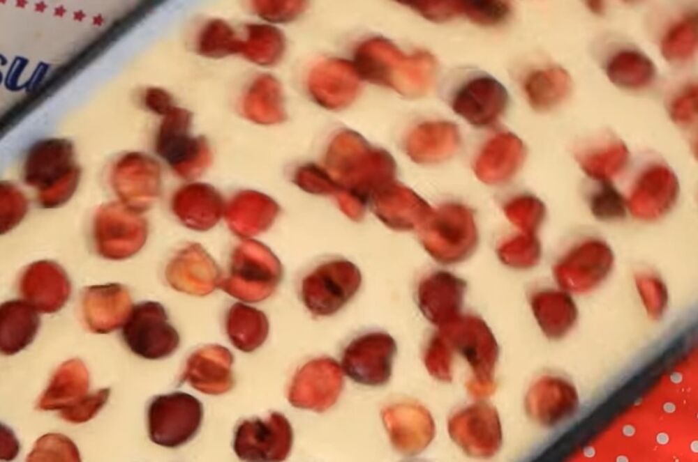 Kolač sa trešnjama