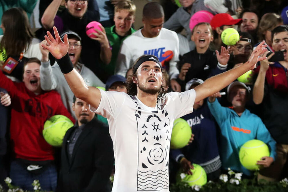 CICIPAS OPET PROŠAO KROZ PAKAO, 3 TAJ-BREJKA I 4 SATA IGRE: Šok na ženskom turniru - ispala šampionka iz 2018!