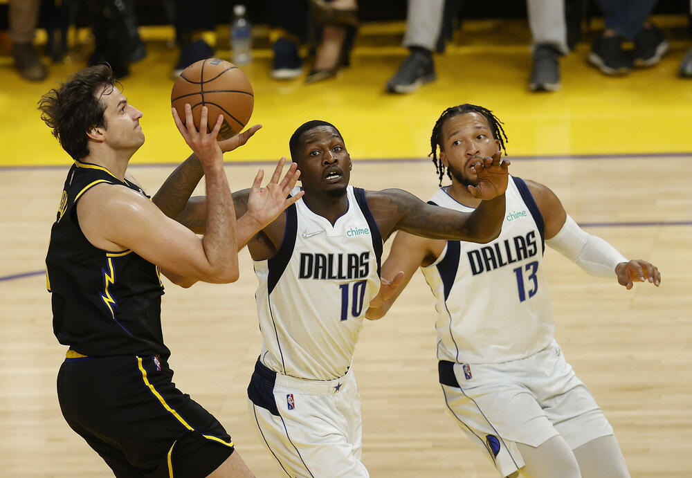 Nemanja Bjelica, Golden Stejt Voriors, Dalas Maveriks