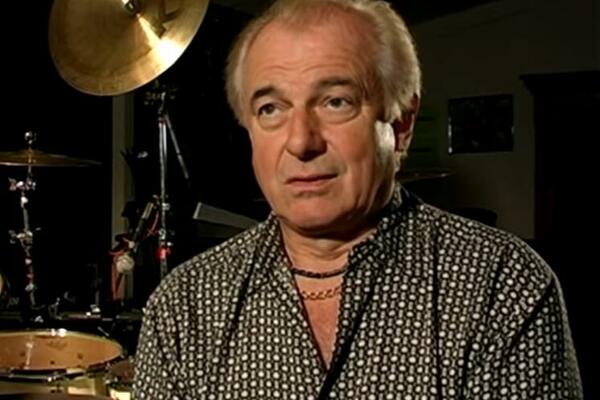 STRAVIČNO, SADA JE UMRO I ON! Napustio nas je još jedan VELIKAN