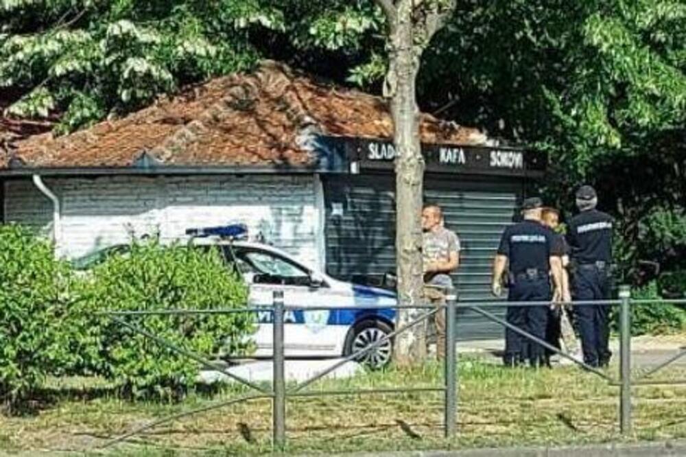 FOTO SA LICA MESTA! Ovde je zatečeno beživotno telo muškarca na Novom Beogradu! Poznat uzrok smrti