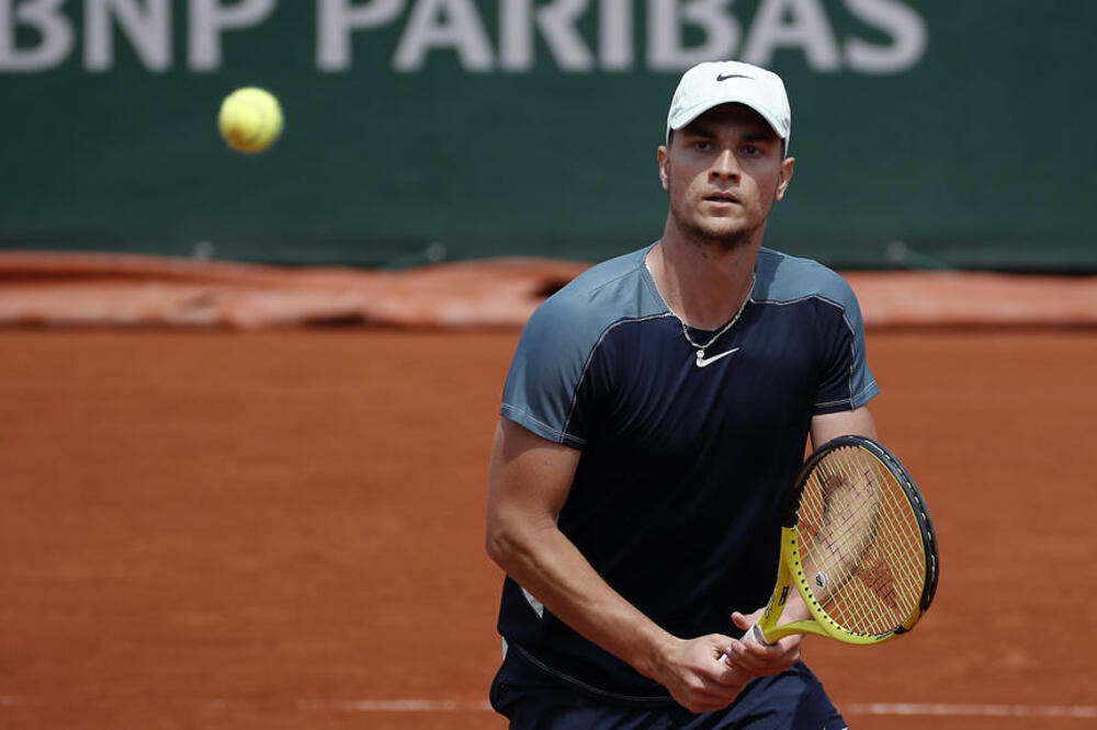 KECMANOVIĆ LJUT NA SEBE POSLE PORAZA! Smatra da je kasno krenuo da igra kako želi!