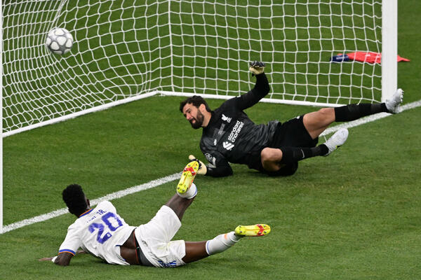 NI KRIV NI DUŽAN! Real Madrid poveo u finalu Lige šampiona! (VIDEO)