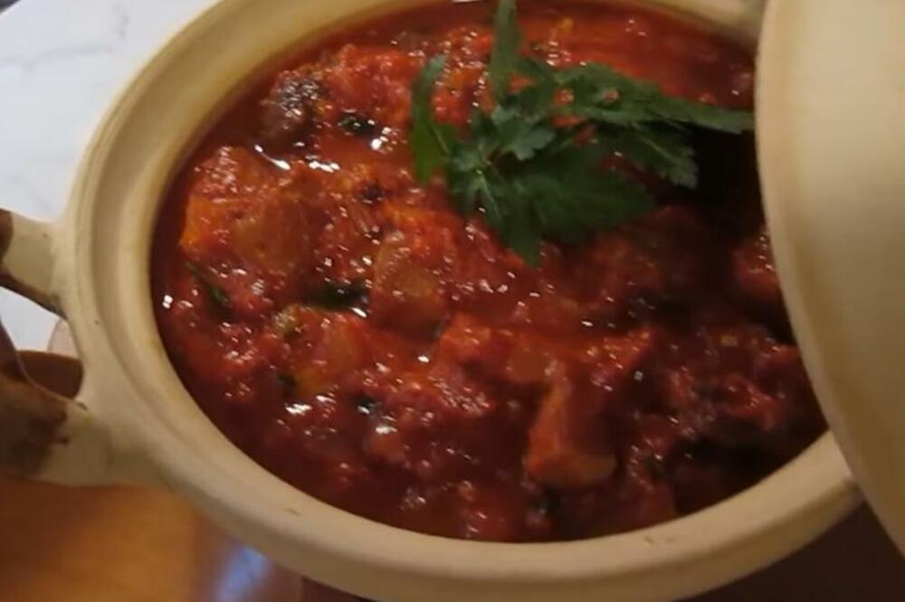 SPREMITE LESKOVAČKU MUĆKALICU PO ORIGINALNOM RECEPTU! Omiljeno JELO sa JUGA krije JEDNU JEDINU TAJNU! (VIDOEO)