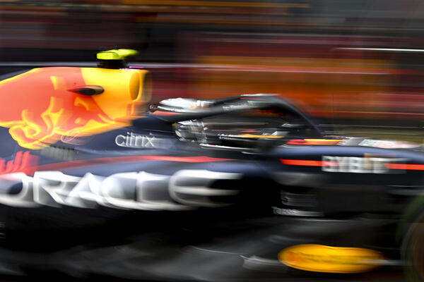 PEREZ SLAVIO U MONAKU: Meksikanac završio na prvom mestu u ludoj trci, Lekler opet tragičar, ljut je na sve u timu!