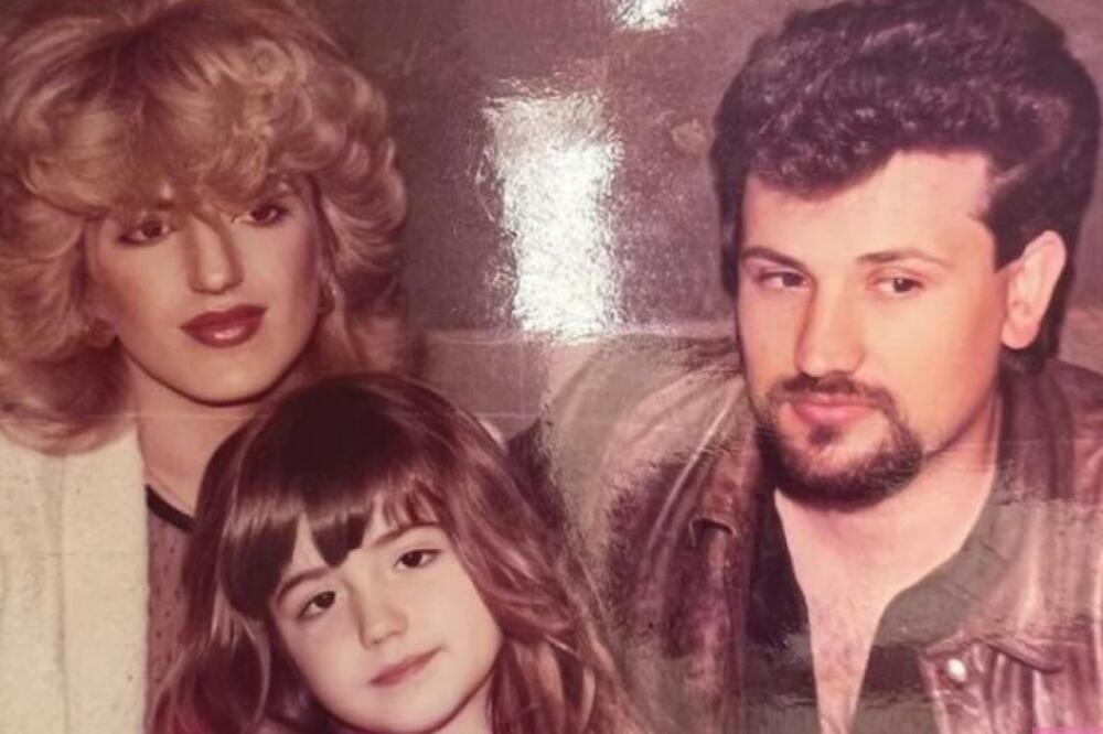 EKSTREMNO JE ZGODNA, NJEN SE*SEPIL JE NAZAMENLJIV: Imala je svoju žensku grupu, danas su neke članice MILIONERKE!