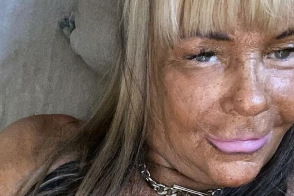 MAJKA PRIMORALA ĆERKU NA JEZIVU STVAR, PA ZAVRŠILA NA SUDU: "Ugrozila je zdravlje svog deteta", HOROR