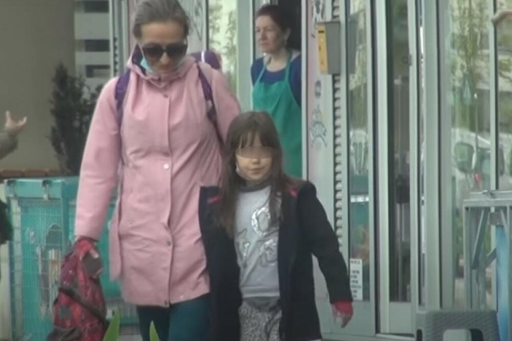 LJILJANA JAKŠIĆ SLOMLJENA, U BEZIZLAZNOJ SITUACIJI: Ćerka joj prolazi KROZ HOROR ZBOG NJE!