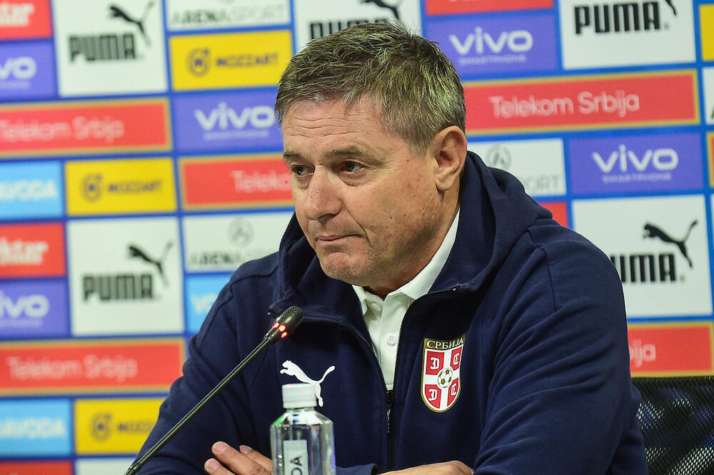 PIKSIJA PITALI O UVREDLJIVOM TRANSPARENTU 'DELIJA': Ovo je reakcija selektora Srbije!