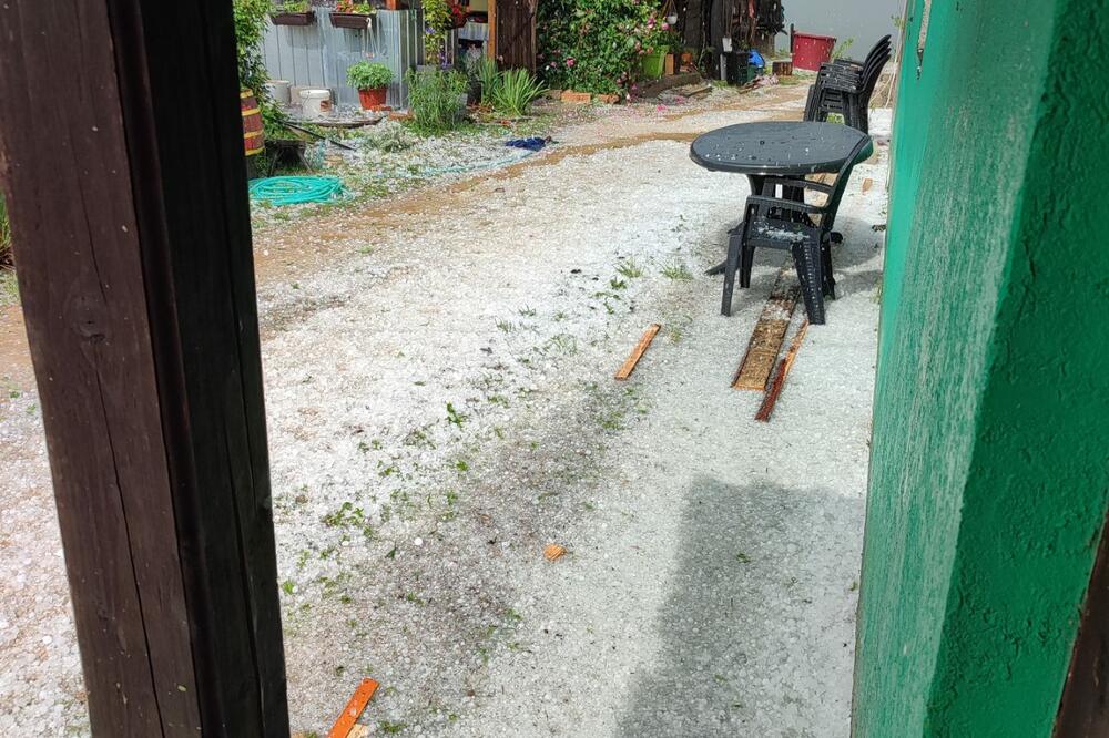 KATAKLIZMA U ARILJU! Grad veličine oraha tukao 40 MINUTA, opustošeni malinjaci i kupinjaci (FOTO)