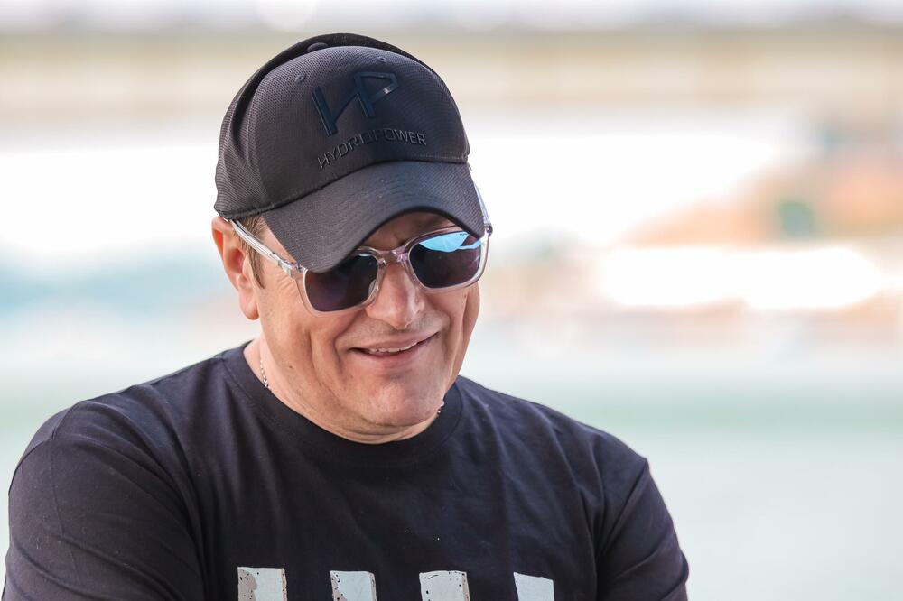 SLAVLJE U DOMU PEJOVIĆA! Aco se pohvalio ĆERKOM: URADILA JE VELIKU STVAR, a evo i kako IZGLEDA!