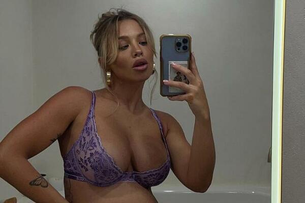 SKINULA SE BUDUĆA MAMA, SVE SEVNULO KAO MUNJA: Šlog će vas strefiti čim vidite kako ga DIRA (FOTO)