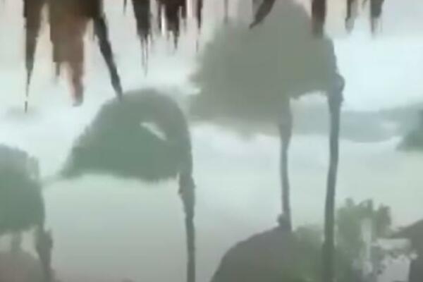 OVDE BI MOGLI DA UDARE URAGANI, A POSLEDICE BI BILE KATASTROFALNE: Apokaliptične prognoze meterologa za OVU GODINU